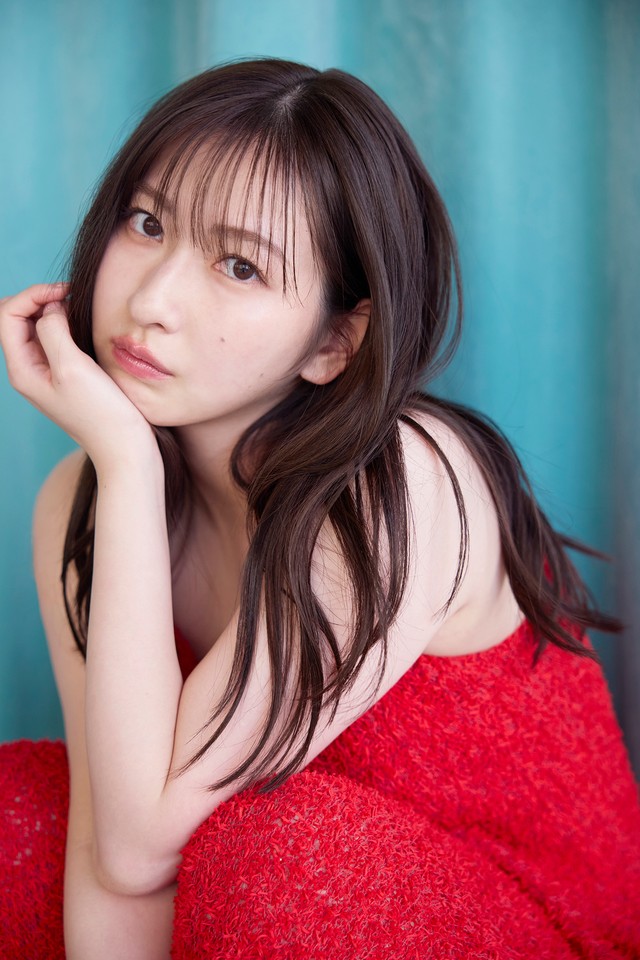 植村あかりのフォトブックより©KADOKAWA/撮影：佐野円香