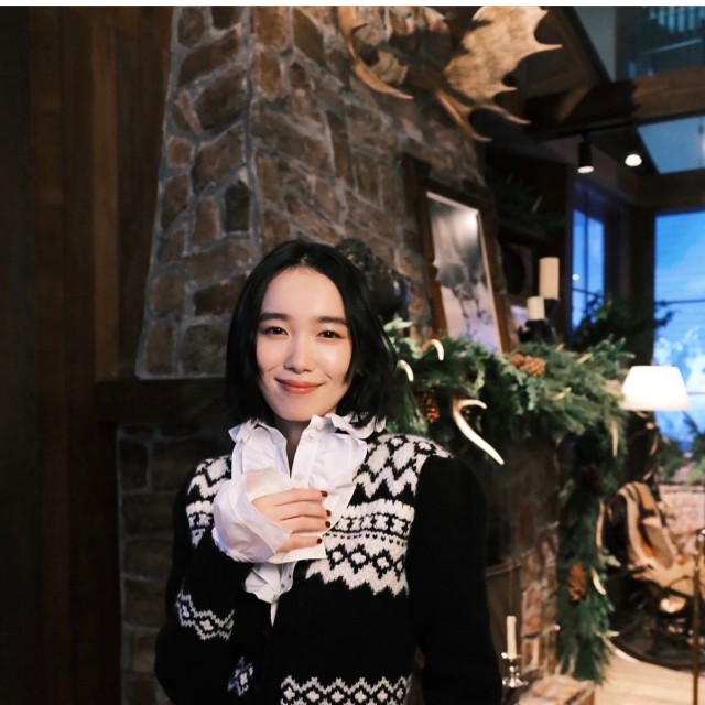 飯豊まりえ（@marie_iitoyo）さんのインスタグラムより