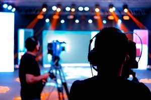 NHK受信料は相続される？　契約者が死亡した場合の解約・名義変更の方法