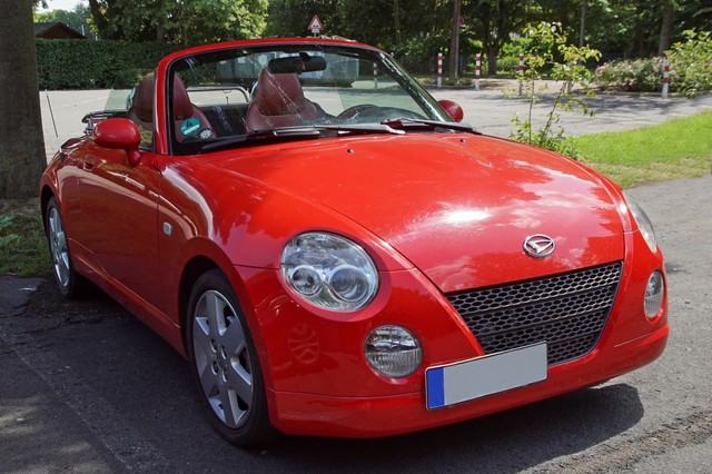 ダイハツ・コペン（brudertack69/stock.adobe.com）