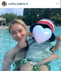 （小島瑠璃子公式インスタグラムより）