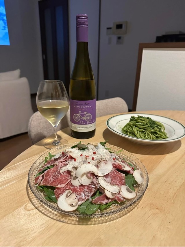 自分だけのために豪華ディナー／パパイヤの東京飯（@papaya_tokyodate）さん提供