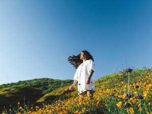 大人の中で浮かないように。オタクの私はオフ会のためにメイクを始めた