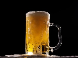 居酒屋で料理を取り分けながら、「女だから」を壊す策を考える