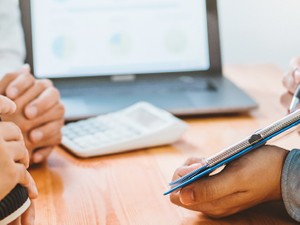 遺族年金とは「2階建て」　受給資格や金額、期間をわかりやすく解説