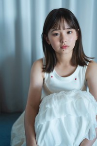 小田愛結「B.L.T.2025年10月号」（東京ニュース通信社刊）撮影／HIROKAZU