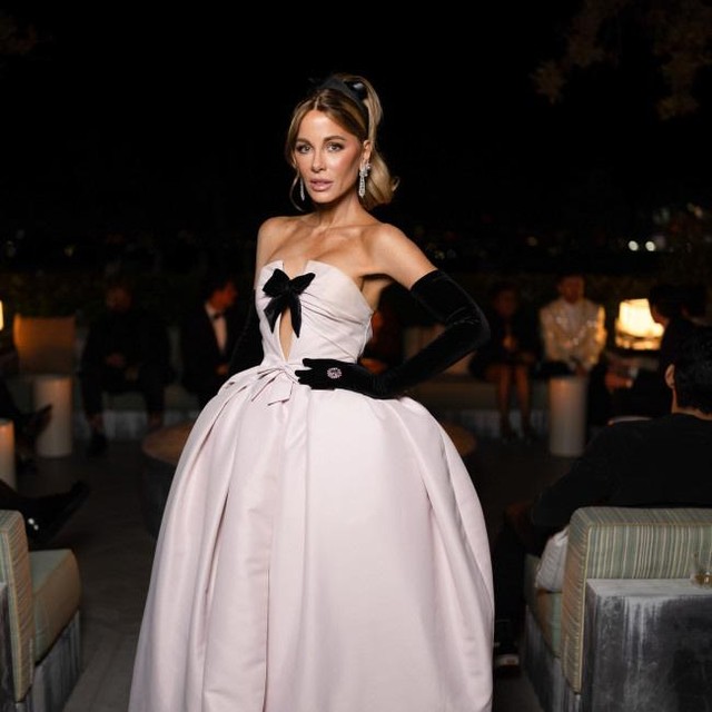 　ケイト・ベッキンセイル