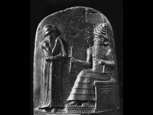 【解説】金利はいつからある？ハンムラビ法典にも記載　金利差が「円安ドル高」要因に