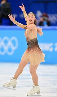北京オリンピックのフィギュア女子で演技をする坂本花織