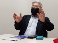 「ひとりじゃない」に込めた想いを語る鐘江稔監督（写真／宝水幸代）