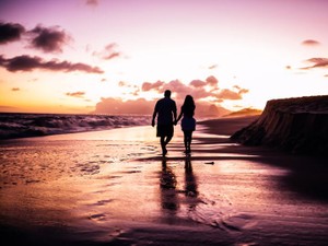 「父親になりたいと思ったことはない」。その彼が提案する子育ての形