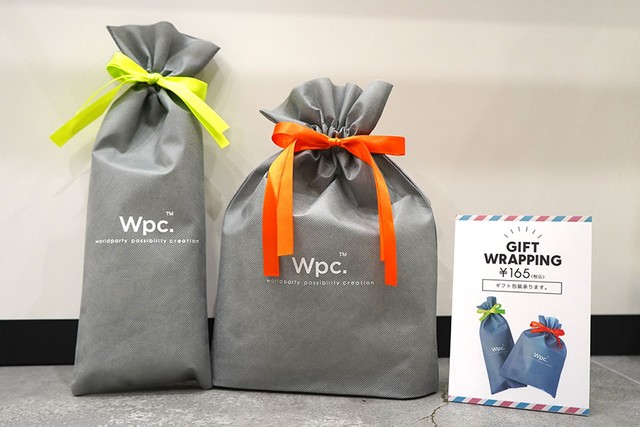実店舗ではラッピングも対応。プレゼントにぜひ