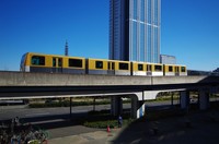 ニュートラムの線名は南港ポートタウン線だ(ほじん/stock.adobe.com)