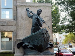 小説「白鯨」で思い出す　捕鯨で栄えた町、かつてアメリカにもあった