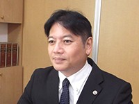 小林 善亮