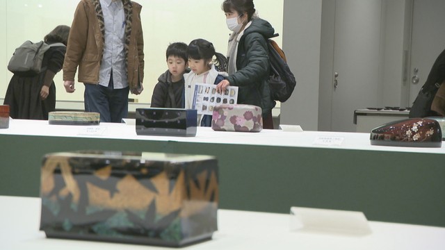 新春恒例　伝統工芸品展　全国の陶芸や漆芸など　香川