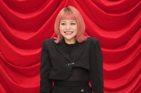 「ぐるナイ」企画で大変身したエルフ荒川さん（番組公式Xから）