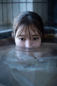 『SPA!デジタル写真集 高木悠未「こんな近くに」』より