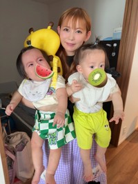 中川翔子さん「双子　今日で11か月になりました」（本人の公式Xから）