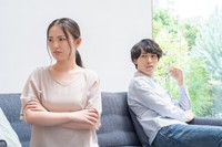 夫婦喧嘩の原因は…　※画像はイメージです（ponta1414/stock.adobe.com）