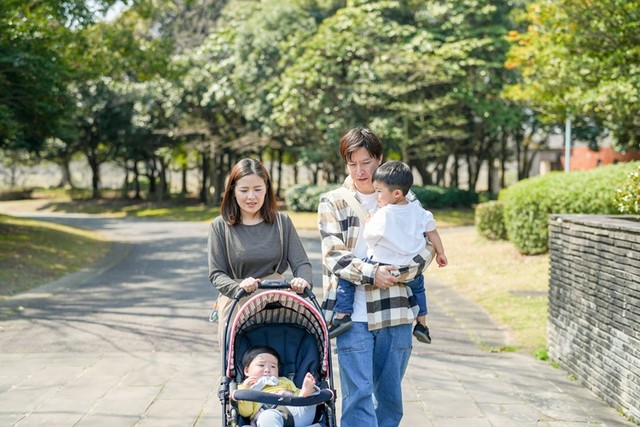 養子縁組をすれば、連れ子にも相続権は生じます（c）Getty Images