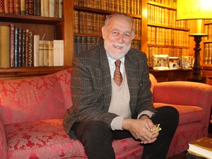 不安定な政治、くすぶる王政復古論　イタリア王家の末裔に心中を聞いた