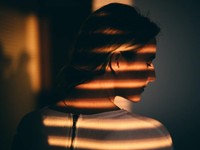 【みんなが読んだ！】あの人との愛と憎。新型コロナで変わった私たち、変わらなかった私たち…この１年で最も読まれたエッセイ