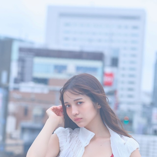 黒嵜菜々子「BLT MONSTER Round 9」（東京ニュース通信社刊）より＝ 撮影／MELON