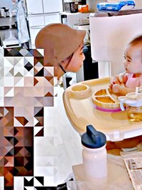 「ばあばも来るから」と妹に話しかけるお姉ちゃん（画像提供：はげちゃびん一族の日常さん）