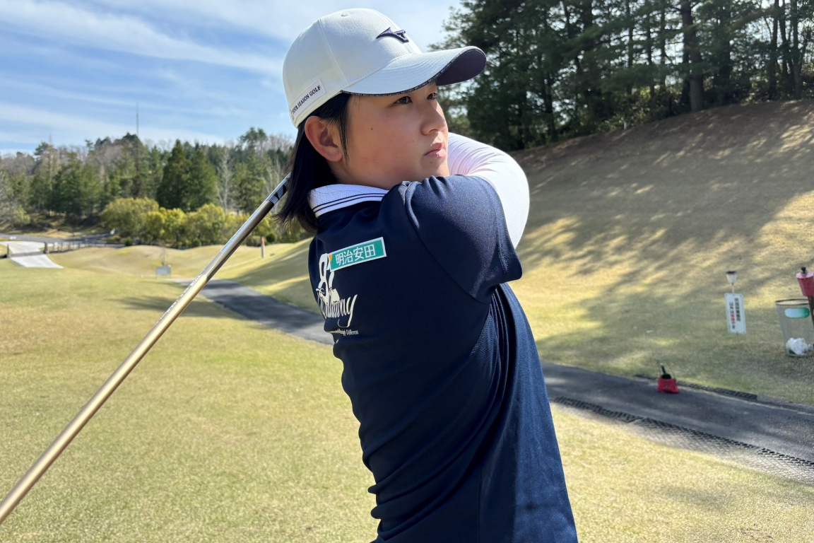 奈良県 女子ゴルフ 中越百々香