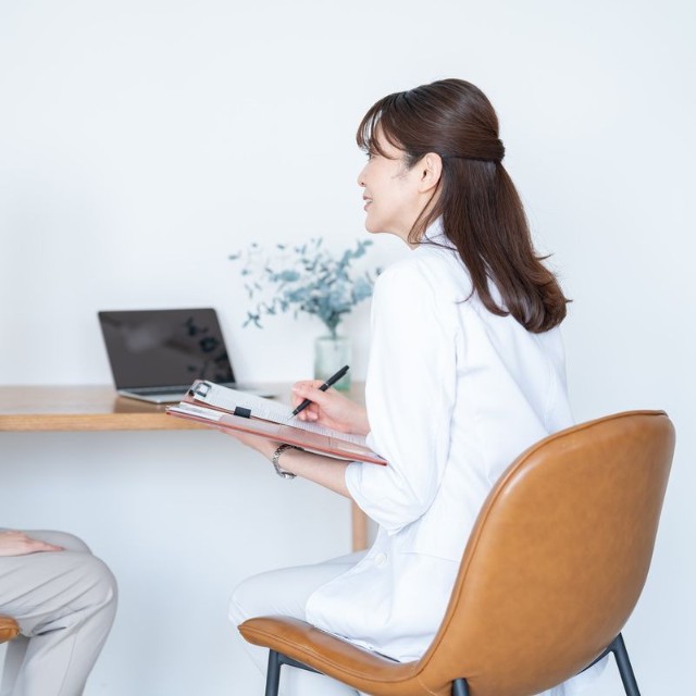 ショートステイ利用開始までの流れは？※画像はイメージです（ponta1414/stock.adobe.com）