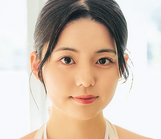 松島かのん（撮影／高橋慶佑　ヘアメイク／小笠原菜瑠　スタイリング／田中陽子）