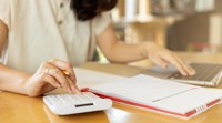 児童発達支援・放課後等デイサービス利用料金の目安は？（ F.masayuki/stock.adobe.com）