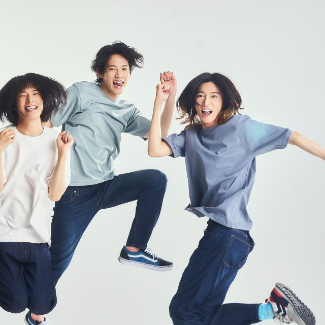ファッションセンターしまむらと「モナキ」がコラボ（しまむら提供）