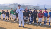 「楽しんで上手に！」ロッテ・廣畑投手が地元・岡山で野球教室