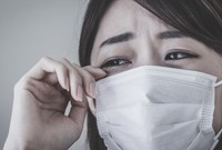 ワセリンを塗れば、花粉対策に効果あり！？※画像はイメージです（polkadot/stock.adobe.com）