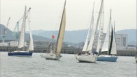 まるで海をキャンバスにしたアート作品のよう　瀬戸内海で舵杯ヨットレース　高松市