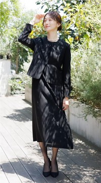 夏の喪服