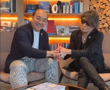 西村誠司社長（左）と森友嵐士