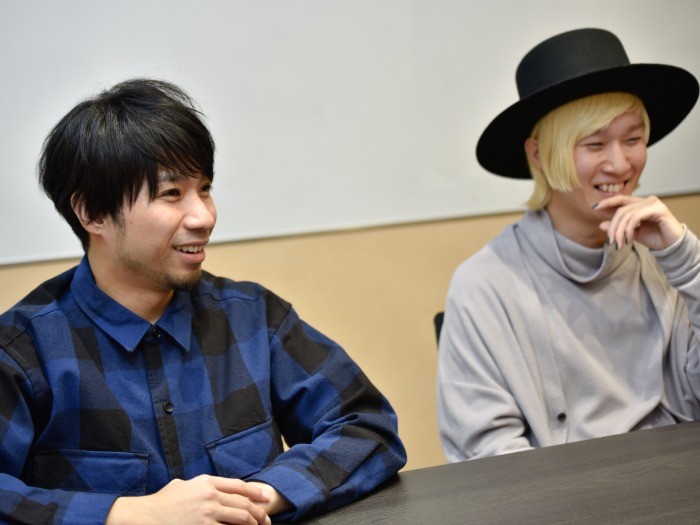 左／吉田結威さん（G, Vo）、右／山田義孝さん（Vo）(C)山本佳代子