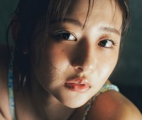 すみぽん1st写真集「offcourt（オフコート）」（扶桑社）アザーカット＝撮影：東京祐