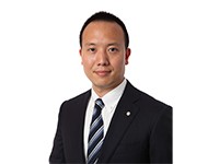 越智 研介