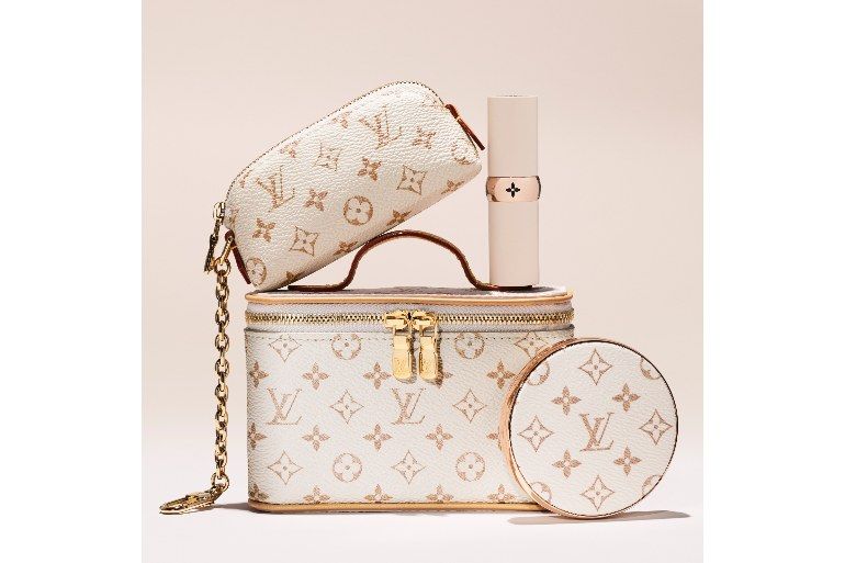 LOUIS VUITTON ルイヴィトン 33点 セット モノグラム誕生130周年！【ルイ・ヴィトン】「ラ・ボーテ」初のコラボ