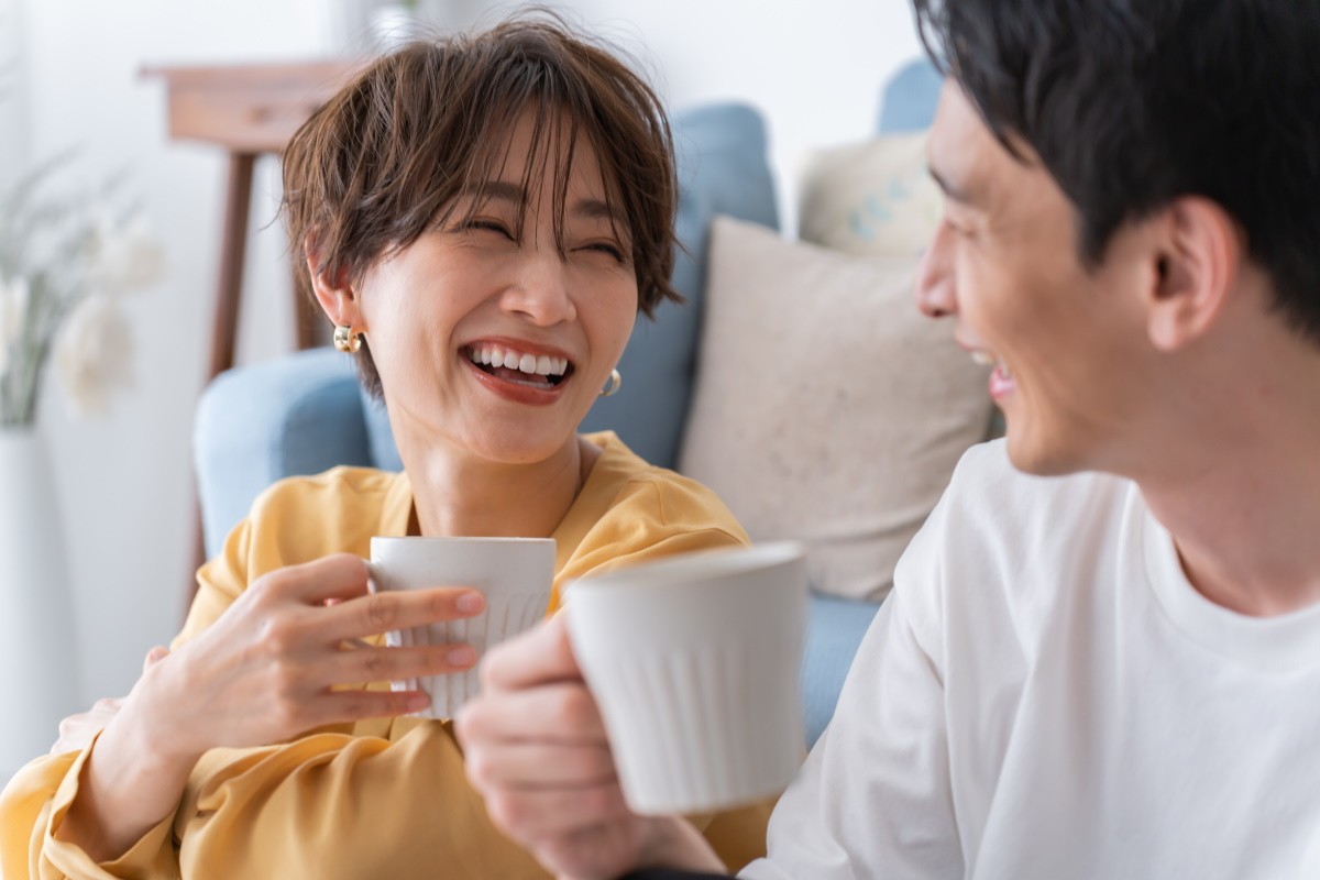 何歳までに結婚を？…理想とリミットはともに「30歳」がトップ しかし「積極的に行動していない」が多数｜まいどなニュース