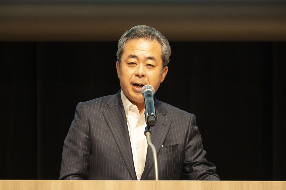 高田幸徳氏（生命保険協会会長・住友生命保険取締役代表執行役社長）