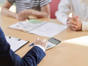 生命保険に相続税はかかる？ 非課税になる条件を税理士が解説