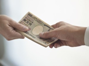 親から子への生前贈与　現金を手渡ししても税務調査の対象になるわけ