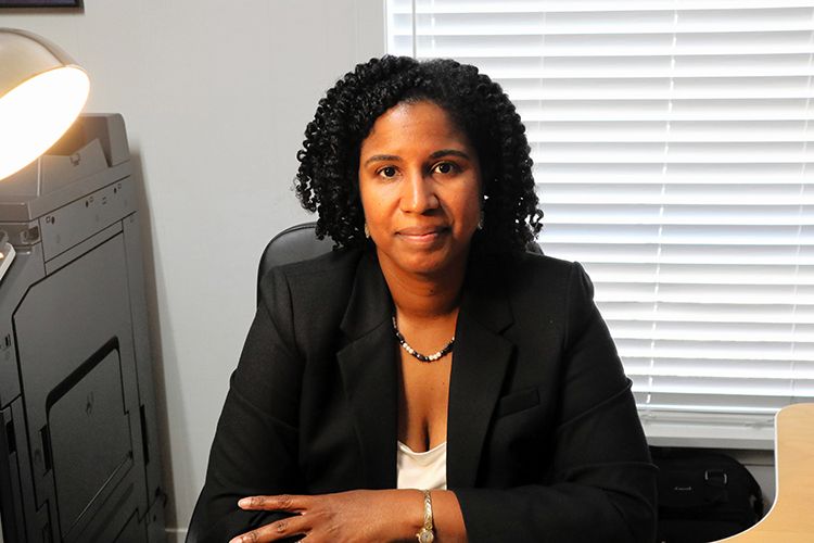 子どもや若者の教育支援や社会参加を後押しするNPO、チルドレンズ・ディフェンス・ファンドのテキサス州ディレクターを務めるブランディ・テイラー。テキサスの教育現場が直面する多くの課題に取り組んでいる=2025年9月、米国・オースティン、秋山訓子撮影