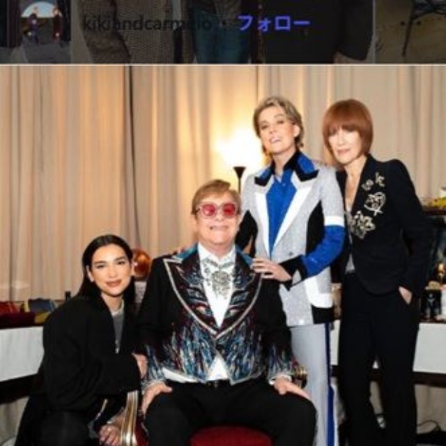 2022年にエルトン・ジョンと共演していたデュア・リパ（左）とキキ・ディー（右）。右から2人目はベリンダ・カーライル＝キキ・ディーのインスタグラム＠kikiandcarmeloより