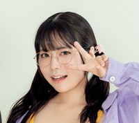 【提供】東雲うみ「週刊SPA!」（扶桑社）2025年11月25日・12月2日合併号より＝撮影：鈴木ゴータ ヘアメイク：杉野加奈 塚田桃子 スタイリング：毛塚由恵